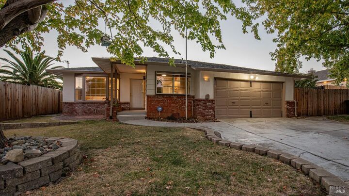 Property Photo:  909 Donaldson Way  CA 94503 