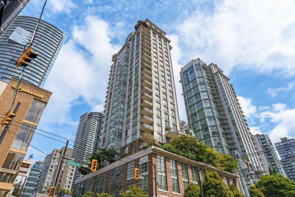 Property Photo:  565 Smithe Street 701  BC V6B 0E4 
