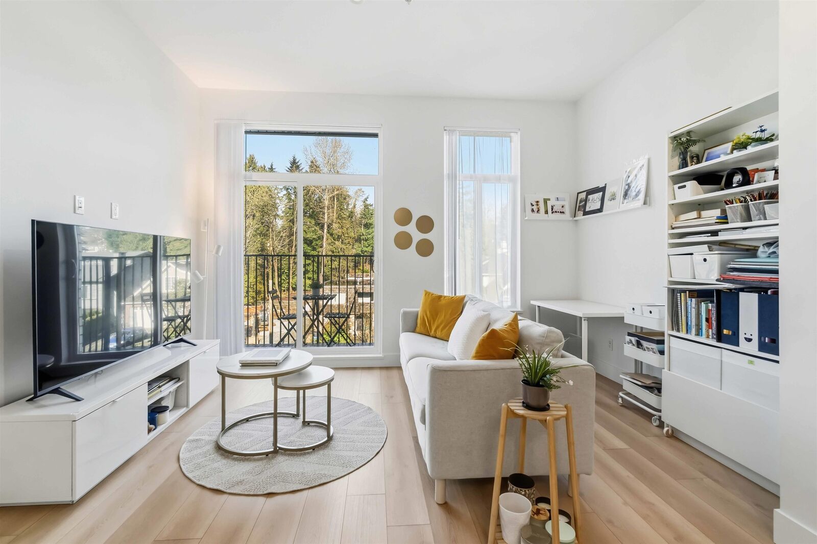 Property Photo:  718 Edgar Avenue 310  BC V3K 0H2 