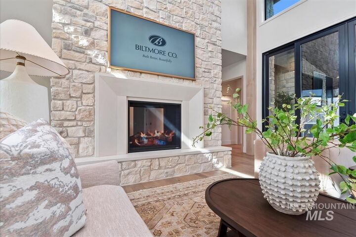 Property Photo: 6800 W Danes Ct ID 83616