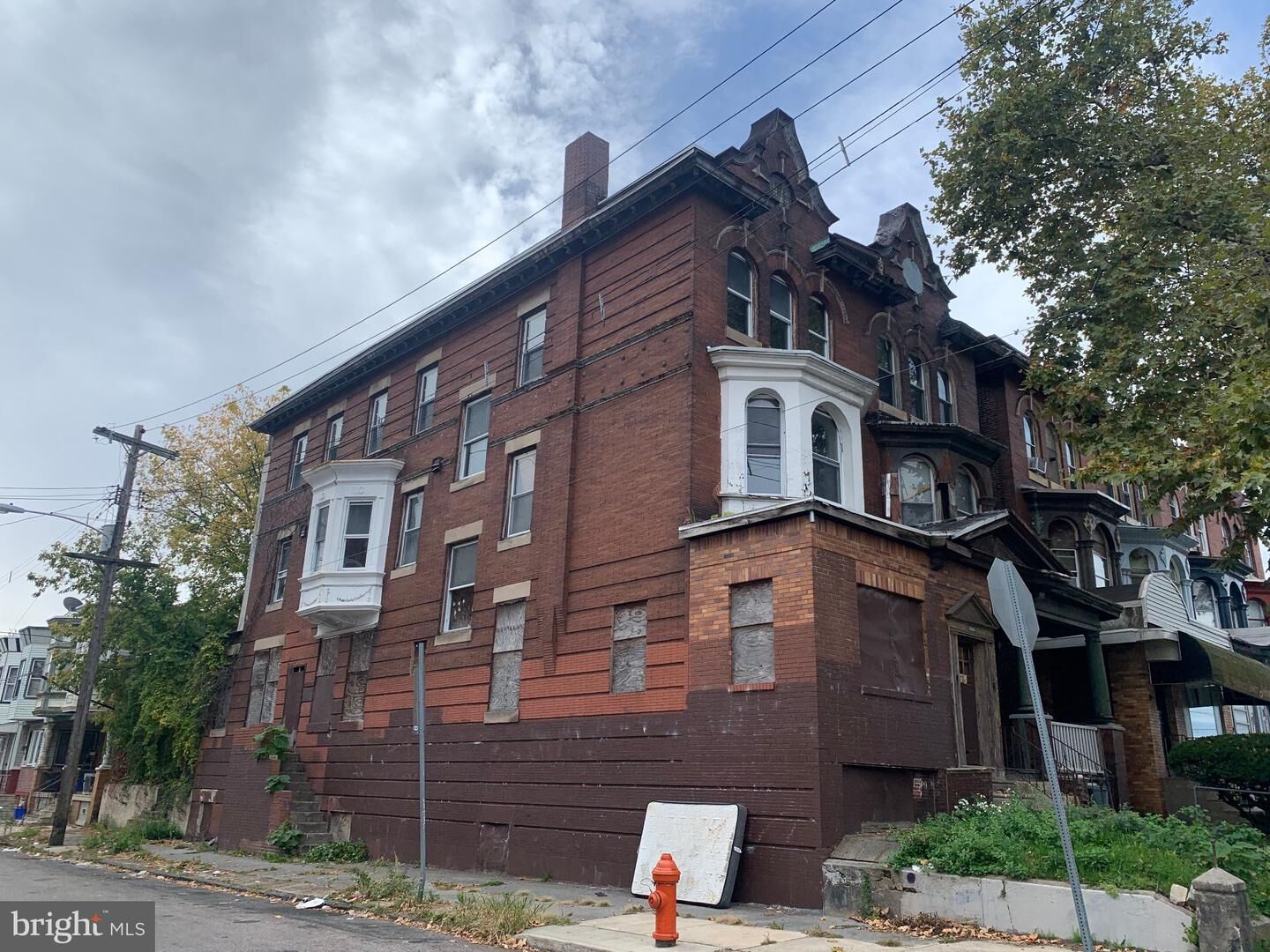Property Photo:  1522 Erie W  PA 19140 