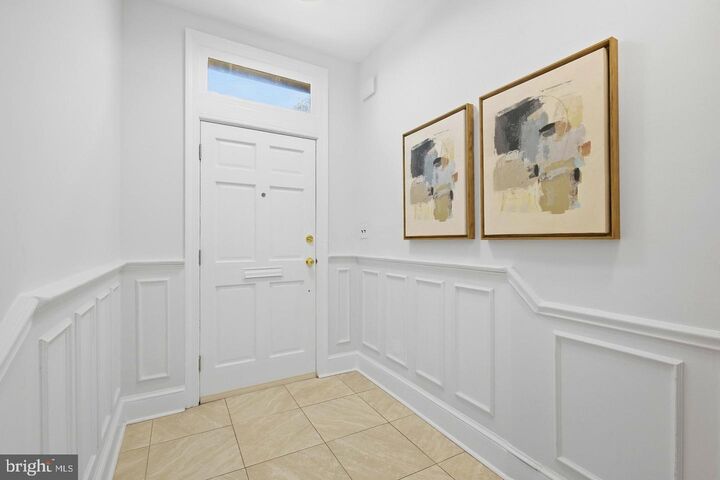 Property Photo:  820 North Carolina Avenue SE  DC 20003 