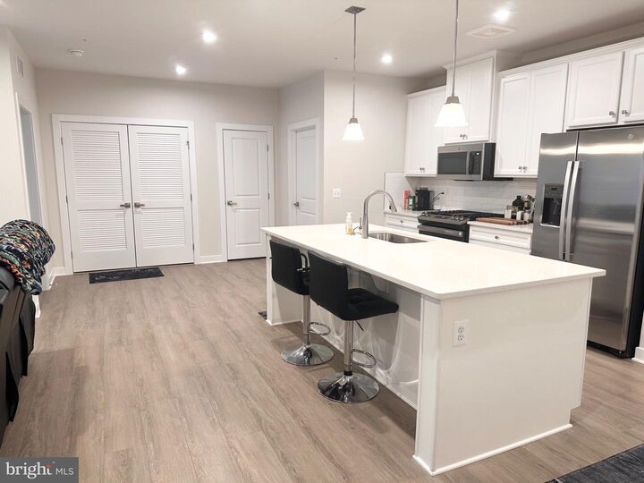 Property Photo: 21480 Mount Sterling Terrace 102 VA 20164