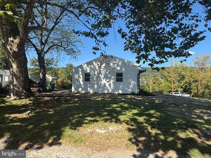 Property Photo: 363 Raymond Road PA 17025