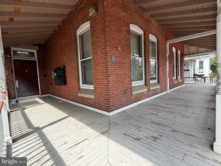 Property Photo: 905 Swede Street 10 PA 19401