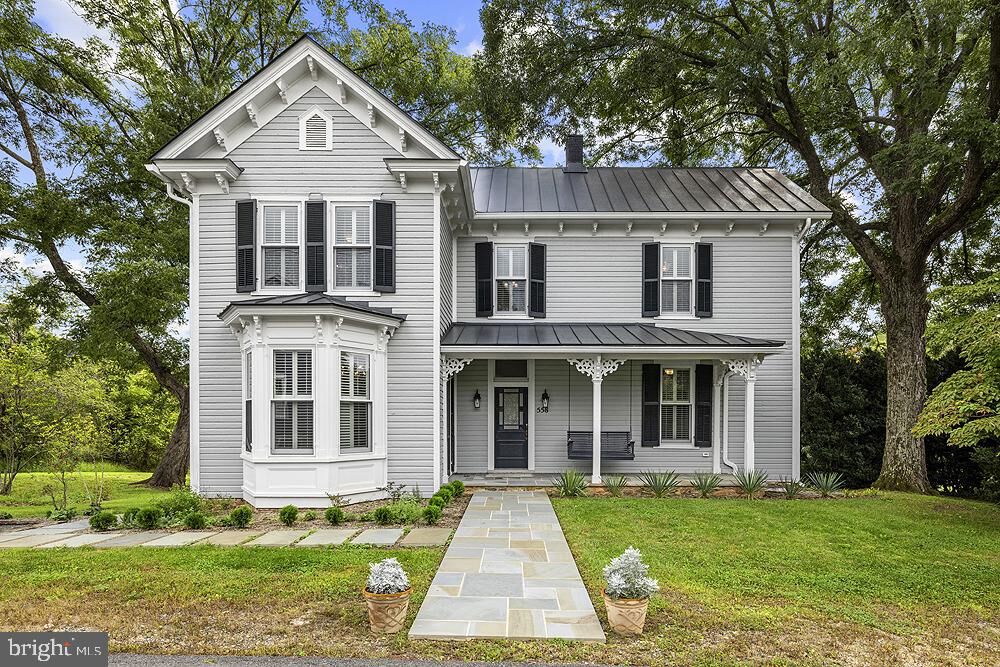 Property Photo: 558 Gay Street VA 22747