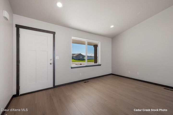 Property Photo: 11720 N Simmons Ln ID 83858