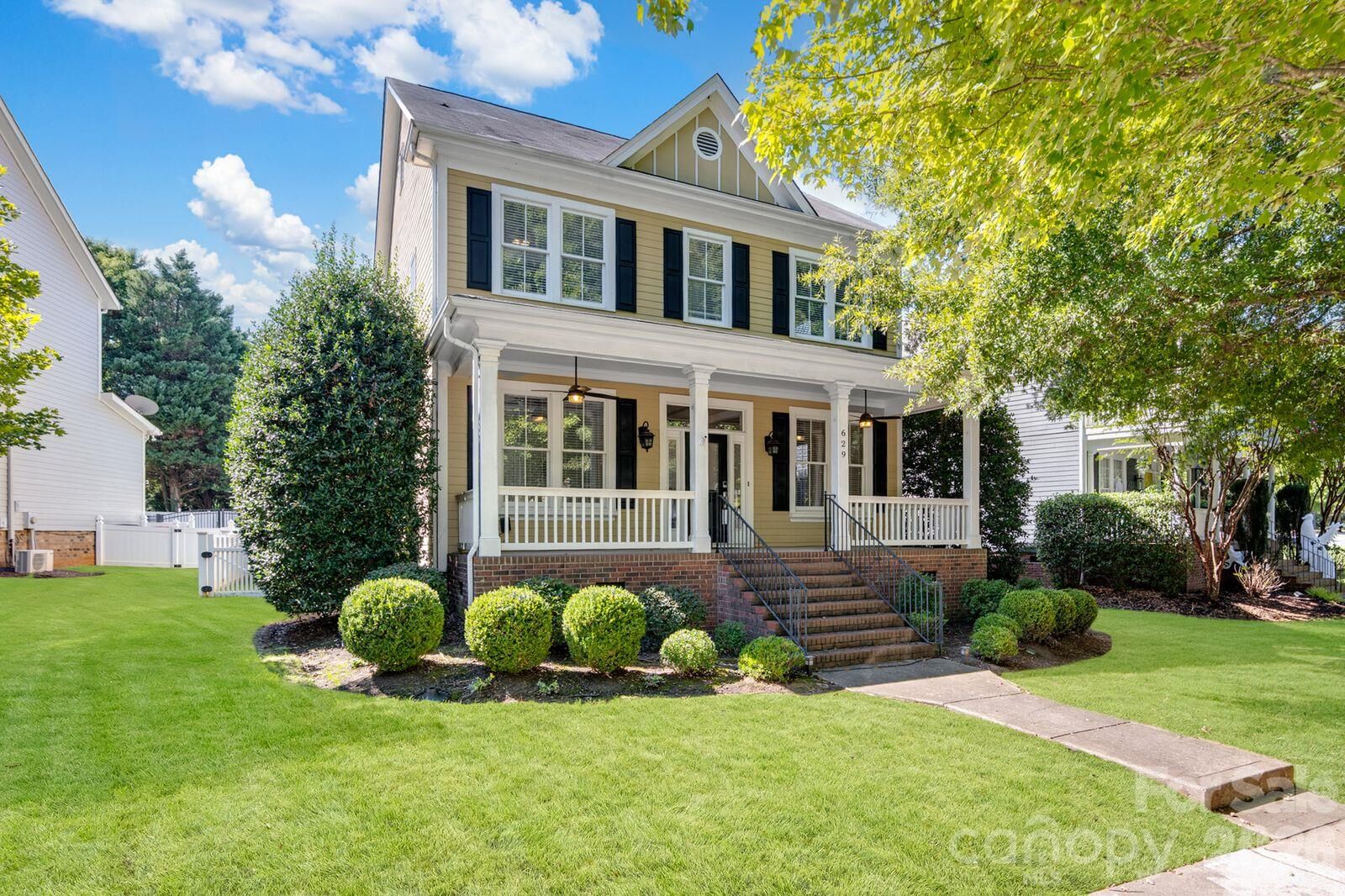 Property Photo:  629 Bracket Street  SC 29708 