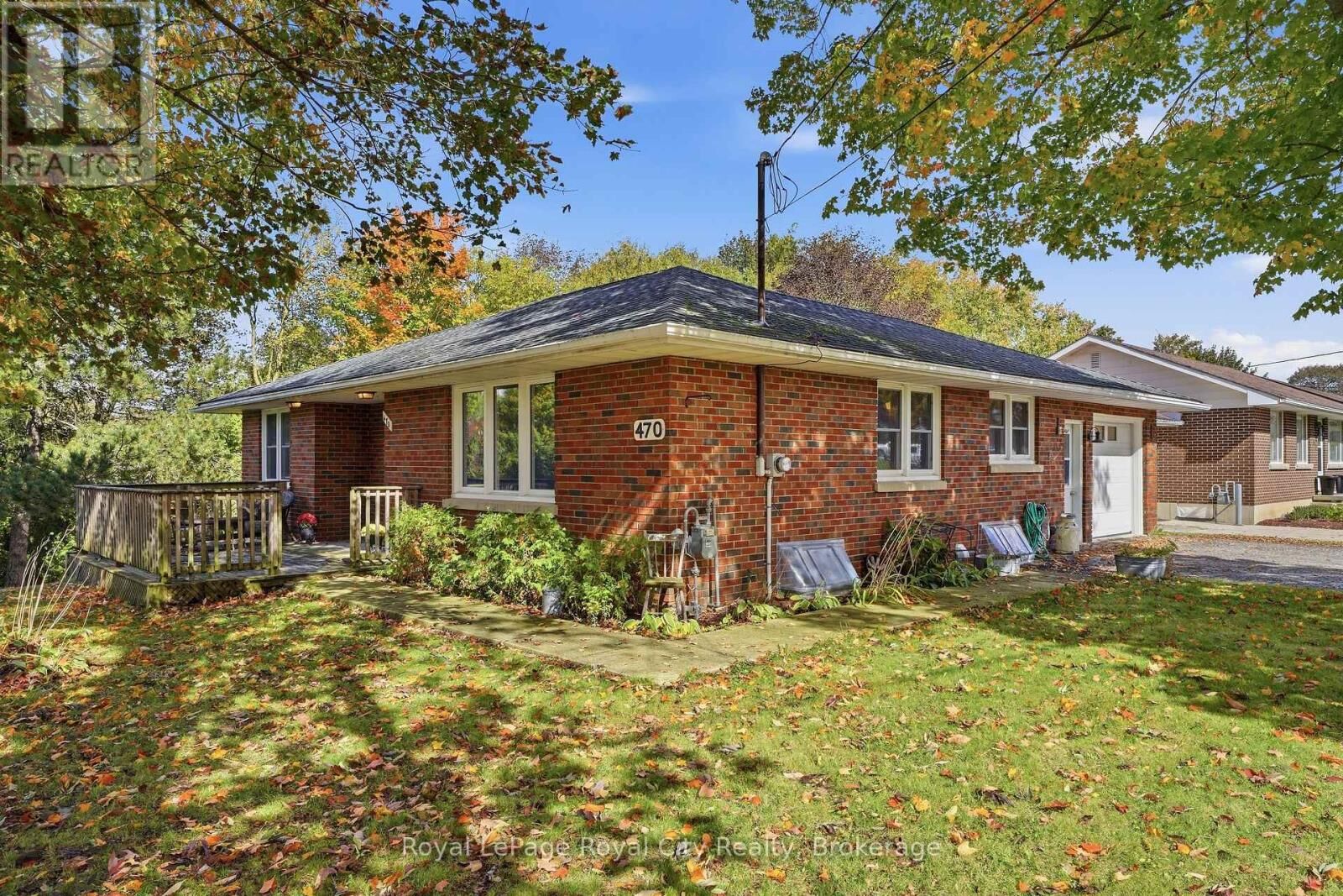Property Photo: 470 Dublin Street ON N0G 2L3