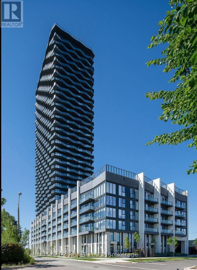 Property Photo:  36 Zorra Street 611  ON M8Z 0G5 