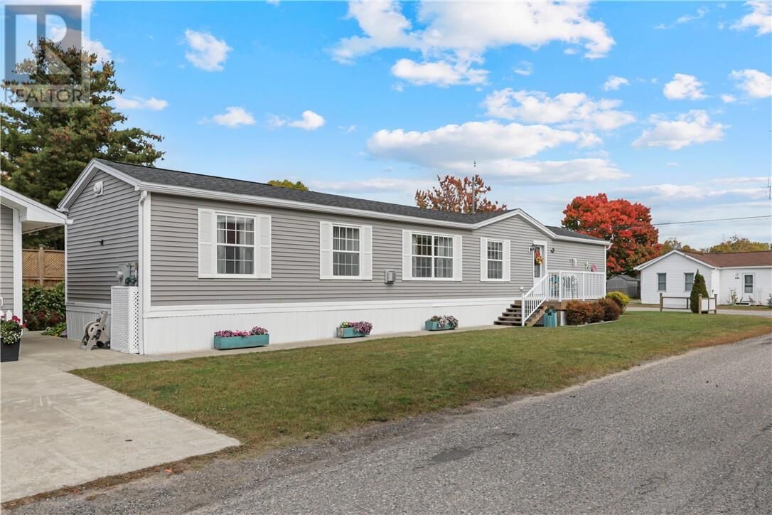 Property Photo:  485 Wood Street  ON P5E 1M5 