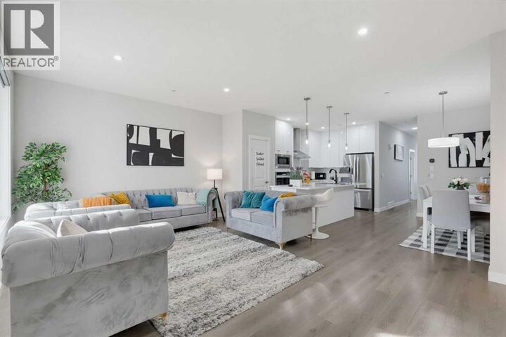 Property Photo:  341 Calhoun Common Northeast  AB T3P 1T2 