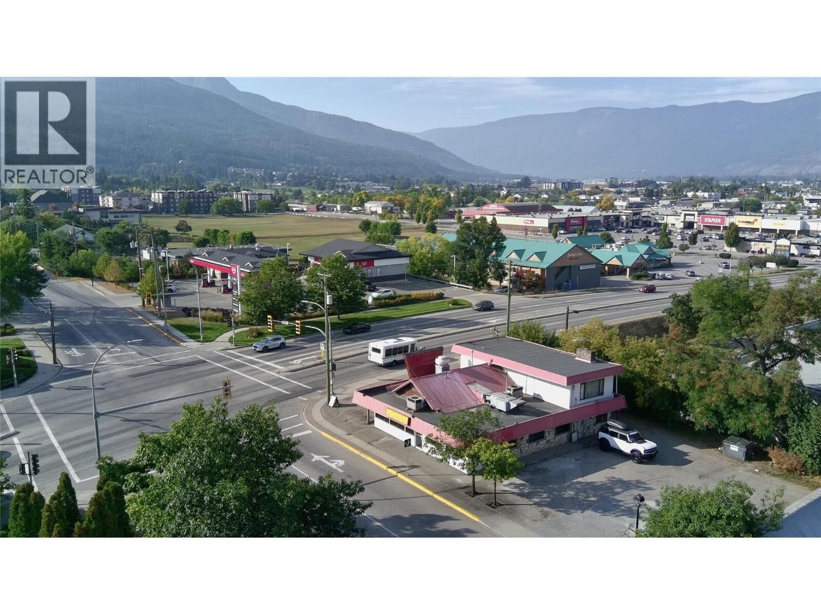 Property Photo:  21 & 61 Shuswap Street Northwest  BC V1E 4N7 