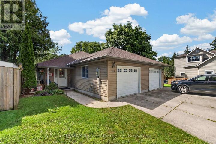 Property Photo:  154&156 Princess Street East  ON N0M 1L0 