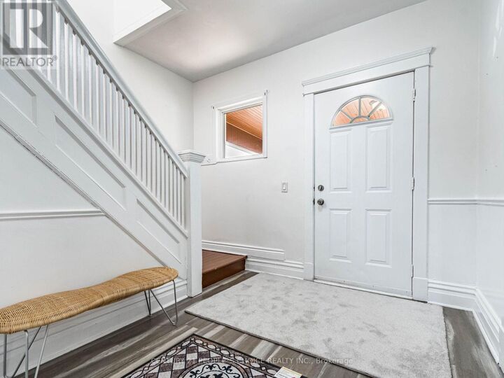 Property Photo:  5001 Kitchener Street  ON L2G 1A9 