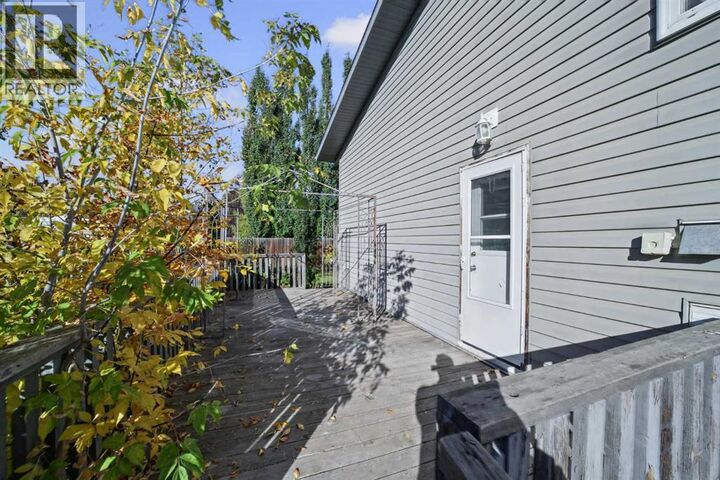 Property Photo:  7 Westhill Place  AB T0M 0W0 