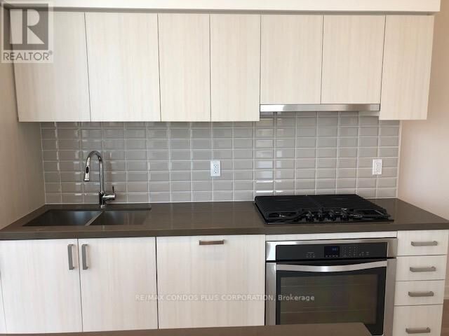 Property Photo:  501 St Clair Avenue West 614  ON M5P 0A2 