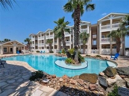 Property Photo: 14202 Encantada Avenue 202 TX 78418