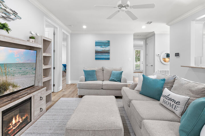 Property Photo:  2047 Crystal Lake Drive  FL 32550 