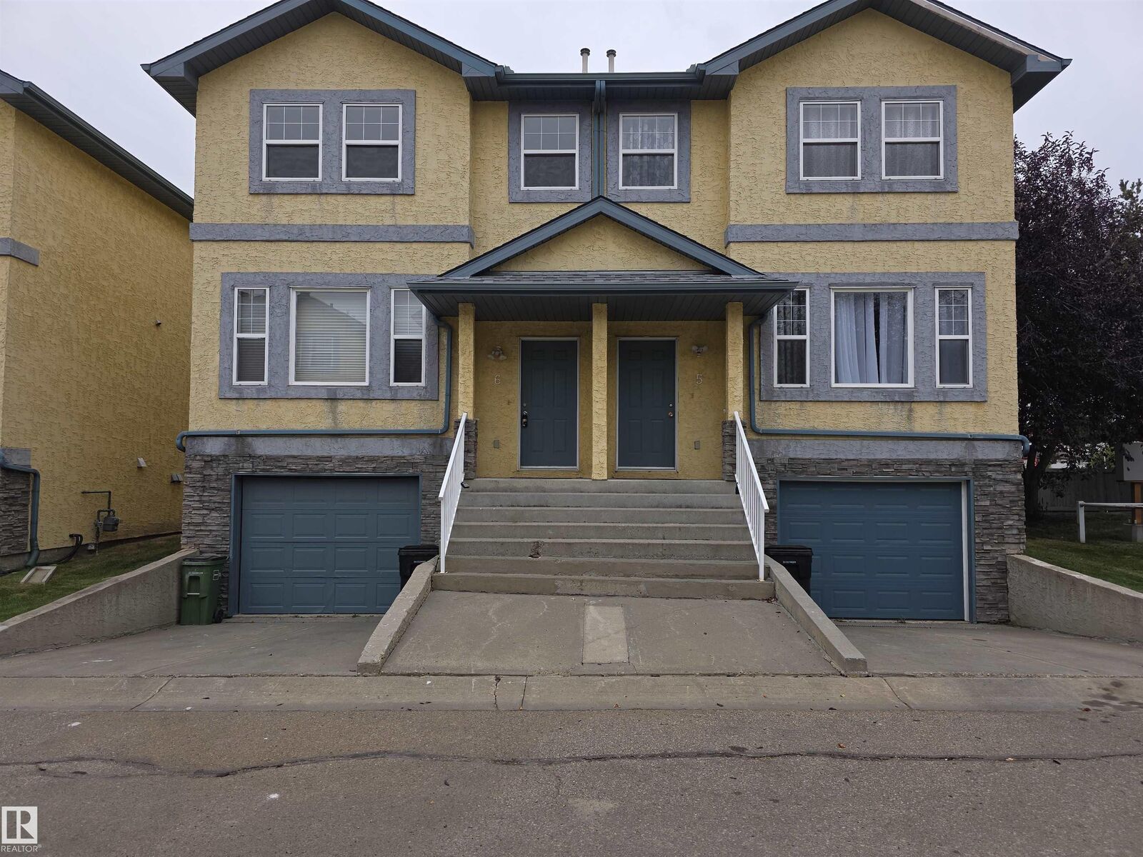 Property Photo:  16777 91 Street NW 6  AB T5Z 3X4 