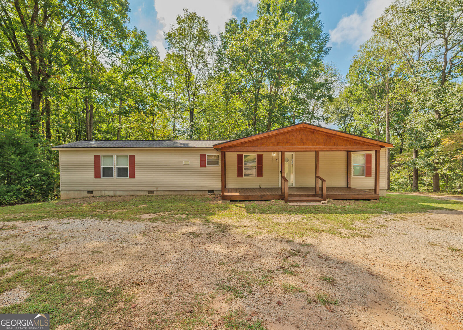 Property Photo:  594 Neal Road  GA 30530 