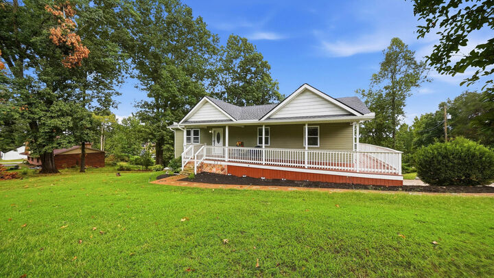 Property Photo: 734 Crestridge Drive GA 30741