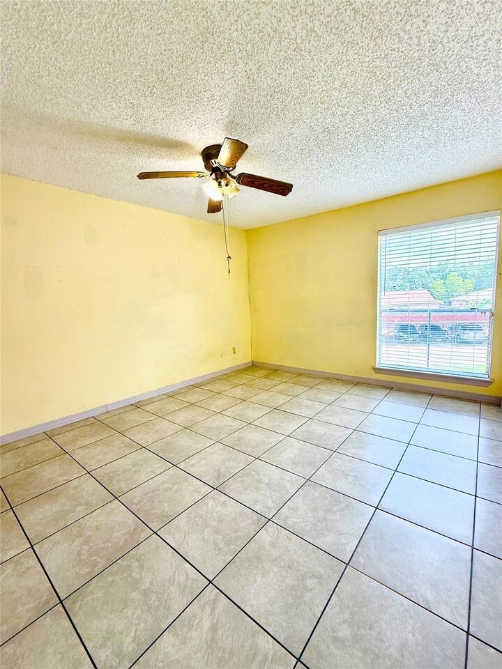 Property Photo:  8360 Jorine Drive 8360  TX 77036 