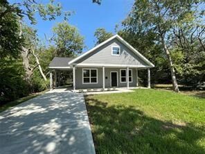 Property Photo:  313 2nd Street  TX 77471 