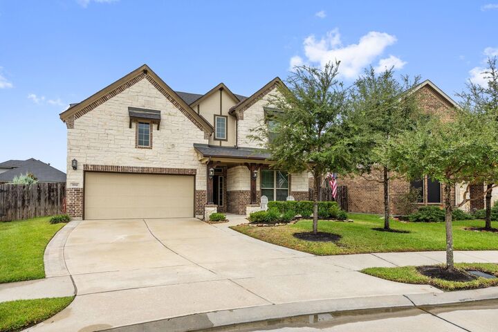 Property Photo: 3532 Imperial Cove Court TX 77386