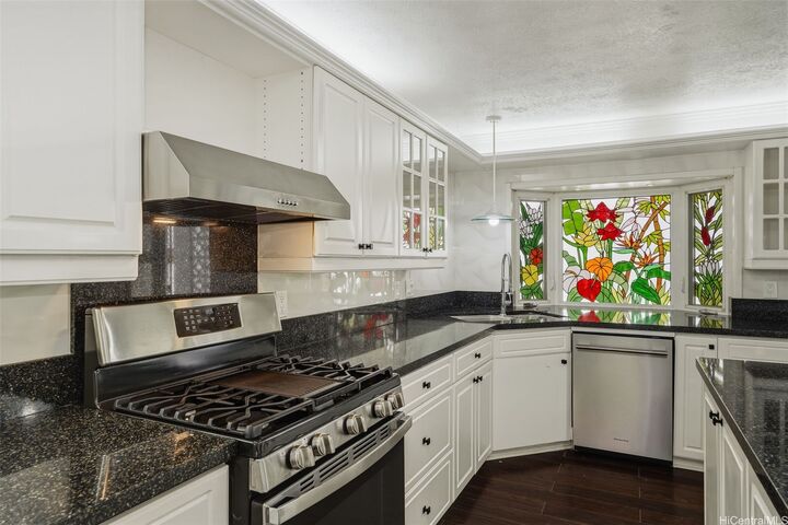 Property Photo: 47-544 Hakuhale Street HI 96744