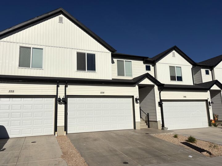 Property Photo:  554 S Rockwell Ln  UT 84720 