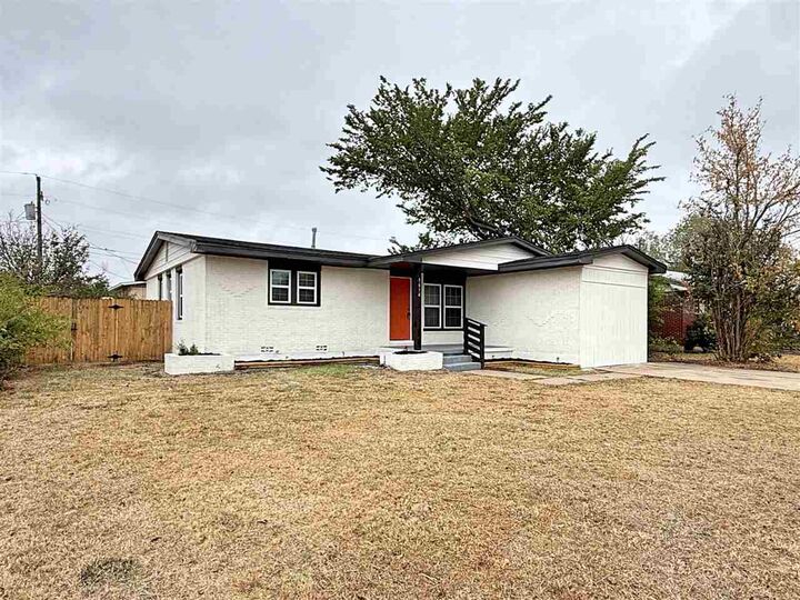 Property Photo:  1614 NW 43rd St  OK 73505 