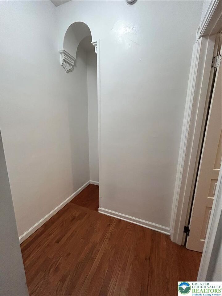Property Photo:  1137 Linden Street 2  PA 18102 