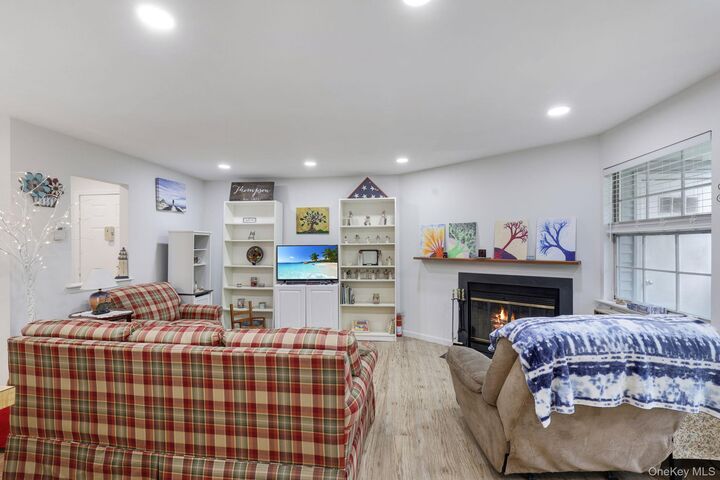 Property Photo:  4 Lexington Hill 3  NY 10926 