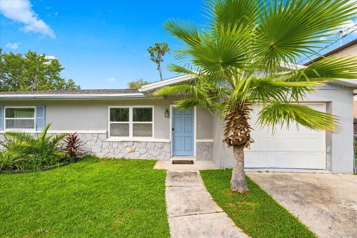 Property Photo:  8223 Gulf Way  FL 34667 