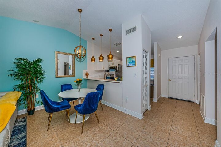 Property Photo: 1022 Bowsprit Lane 1022 FL 34691