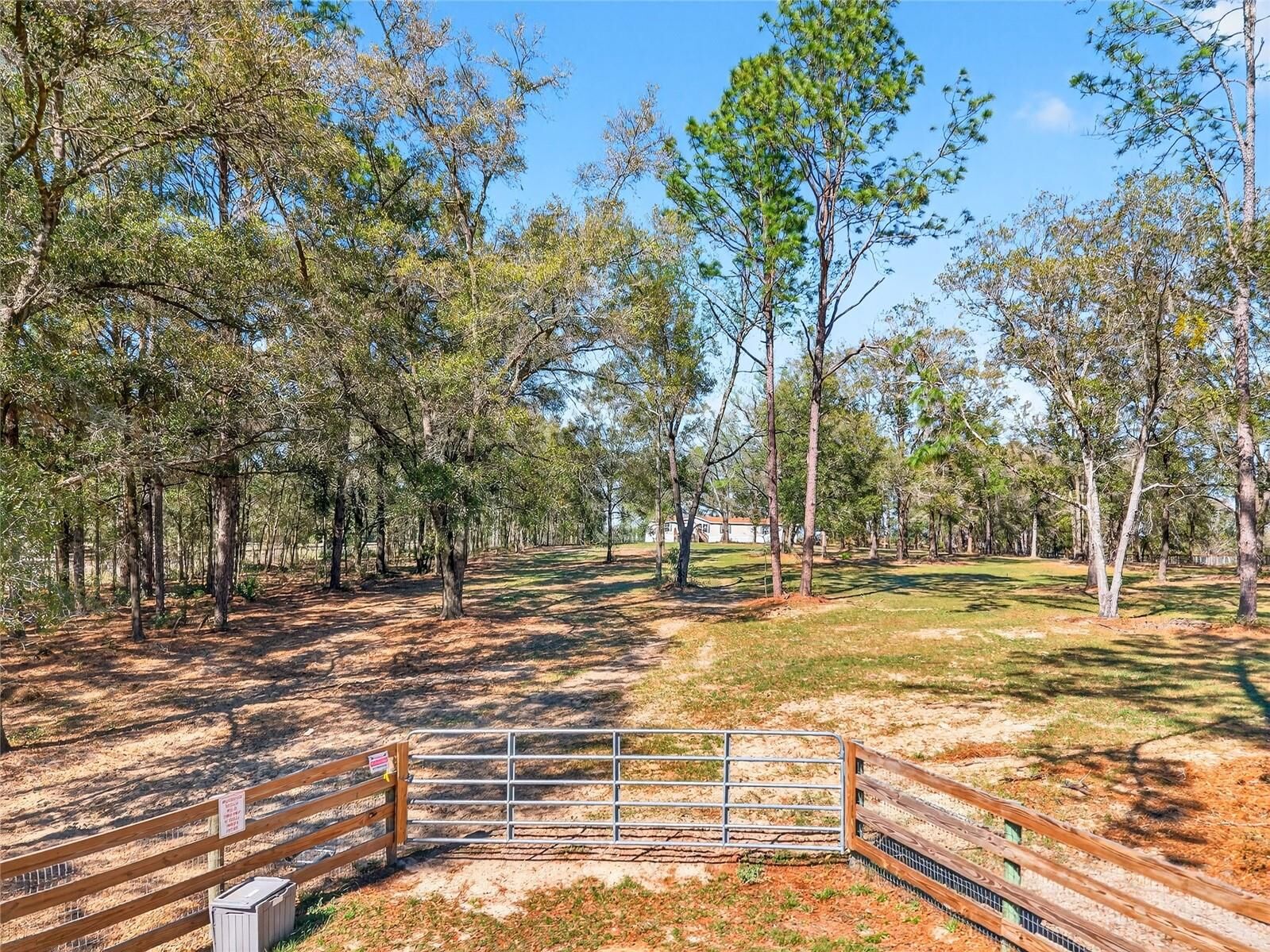 Property Photo:  10427 NW 8th Lane  FL 34482 