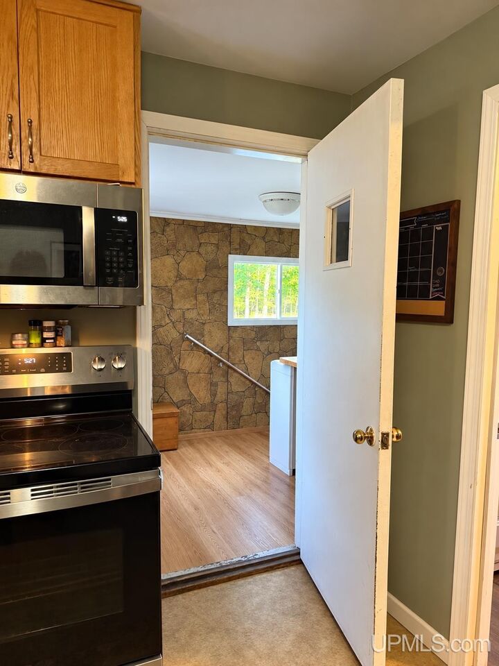 Property Photo: 907 Sherman Street MI 49855