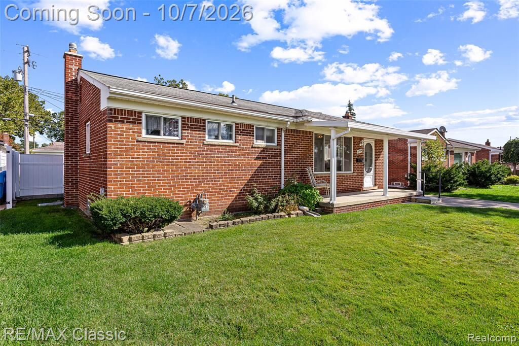 Property Photo: 5754 Amboy Street MI 48127 2893