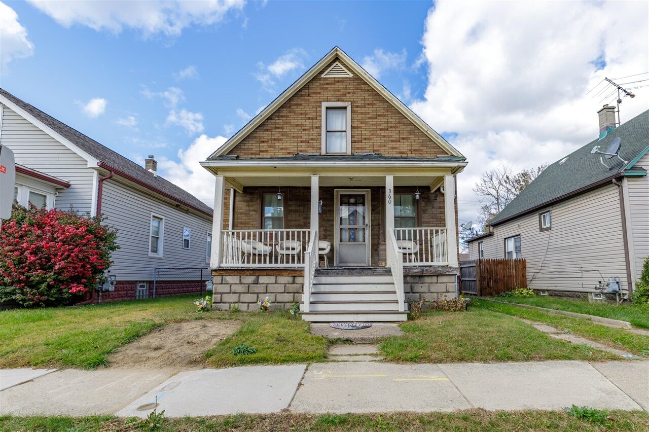 Property Photo:  360 Burke Street  MI 48218-1219 