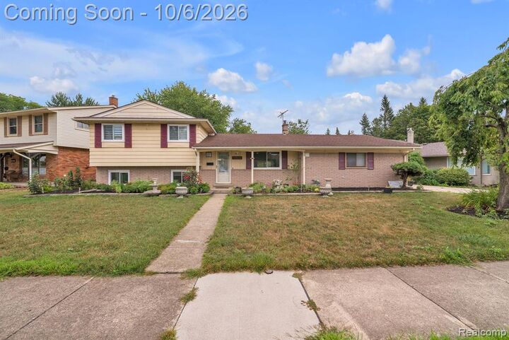 Property Photo: 15546 Liverpool Street MI 48154 1818