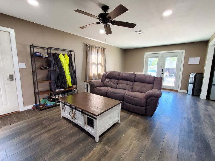 Property Photo: 1445 Tonti Street IL 61301