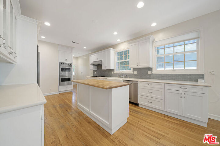 Property Photo: 10574 Ohio Avenue CA 90024