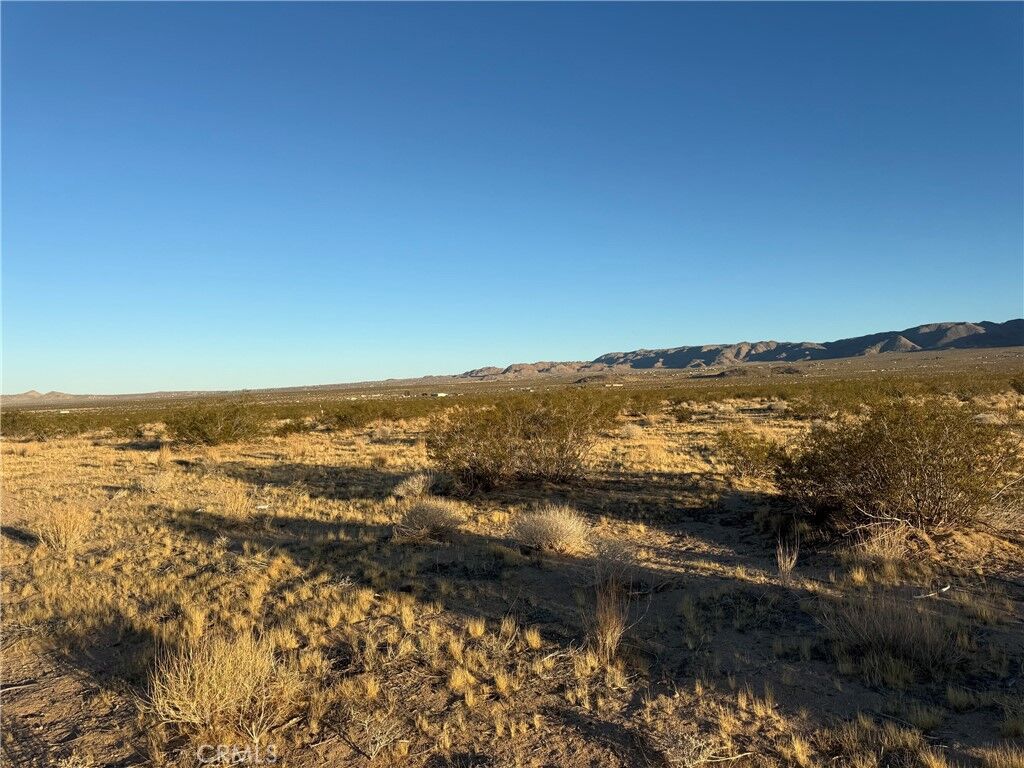 Property Photo:  2 Swanee Road  CA 92356 