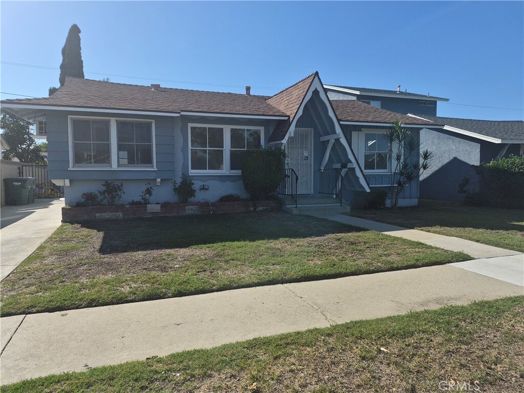 Property Photo:  20915 Ely  CA 90715 
