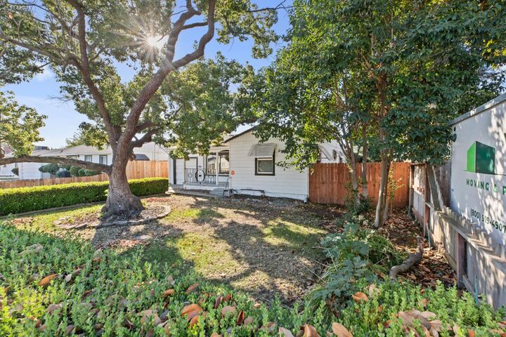 Property Photo: 3456 W Mendocino Avenue CA 95204