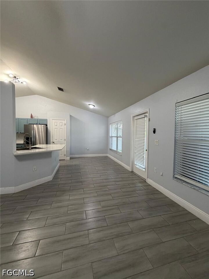 Property Photo:  4237 NE 19th Avenue  FL 33909 