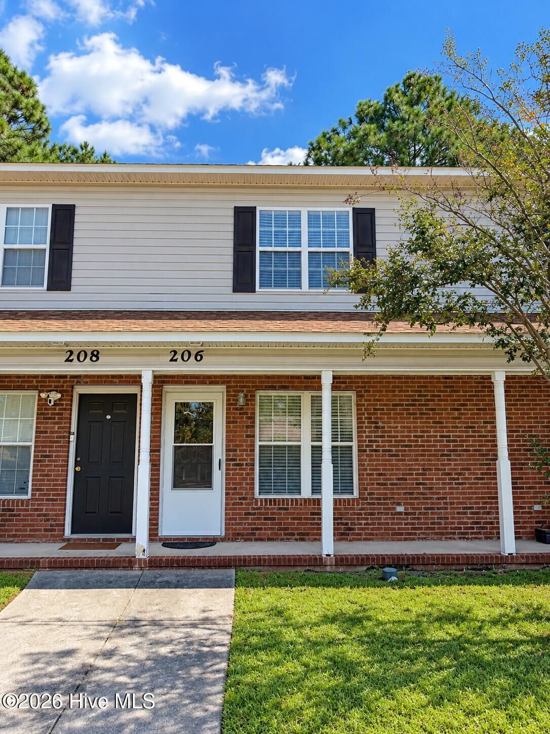 Property Photo: 206 Palace Circle NC 28546