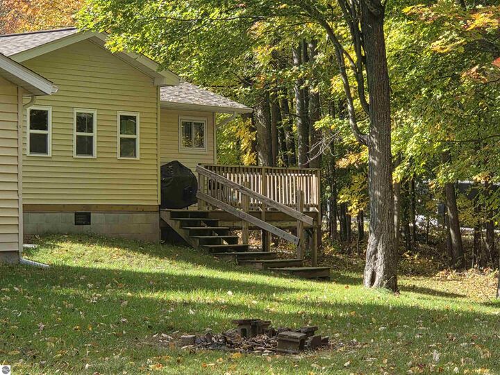 Property Photo: 4885 Lewis MI 48635