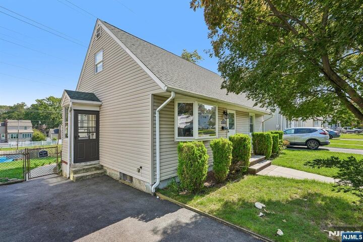 Property Photo:  17 Bryant Avenue  NJ 07003 